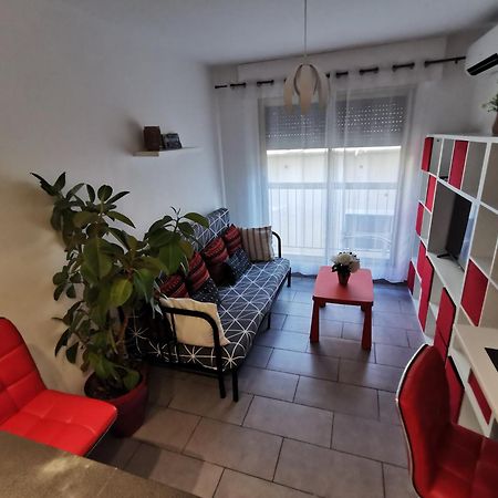 Studio Et Stationnement Offert Centre Hyeres Ngoại thất bức ảnh
